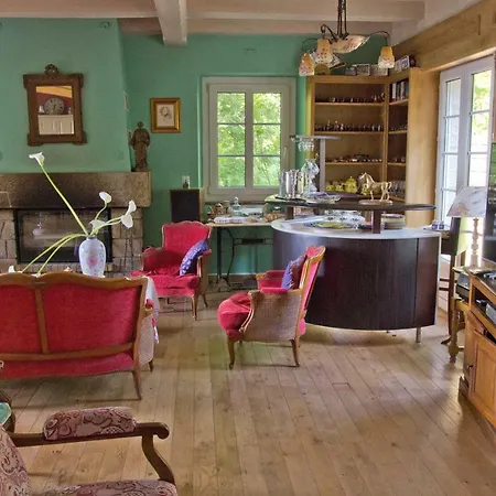 Les Fous De Bassans Poullan-sur-Mer
